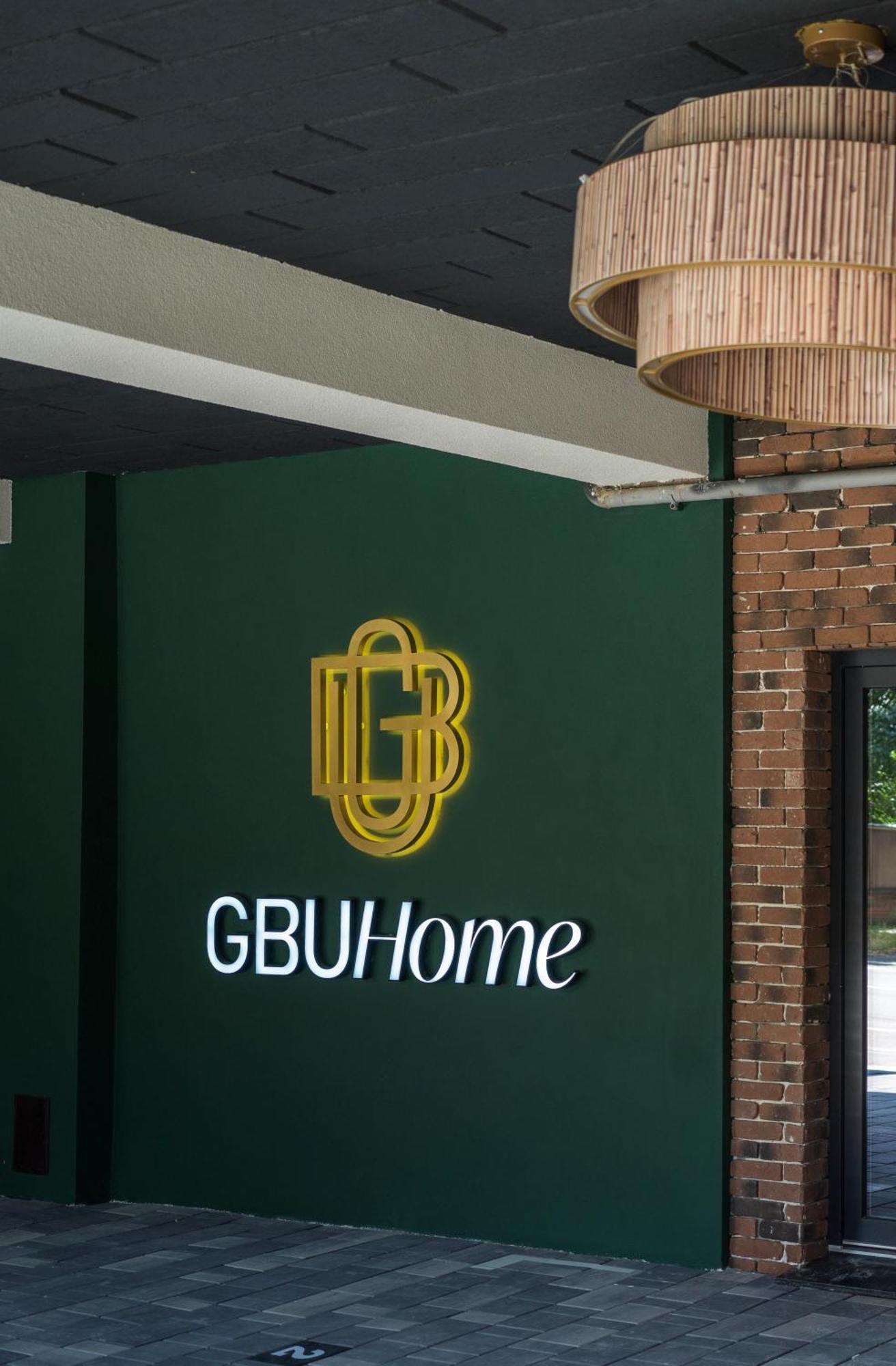 Gbu Hotel