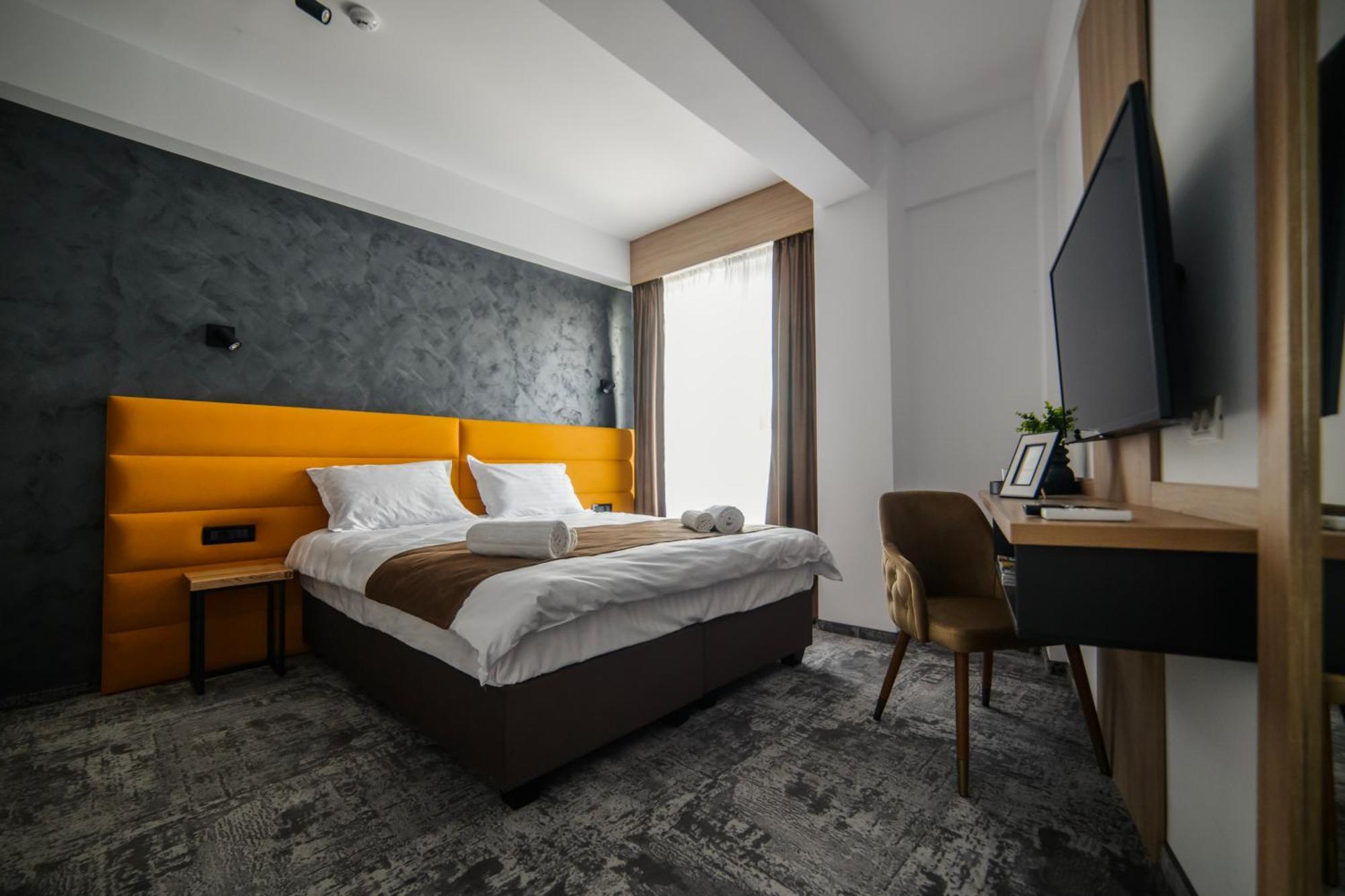 Hotel Gbu 3*